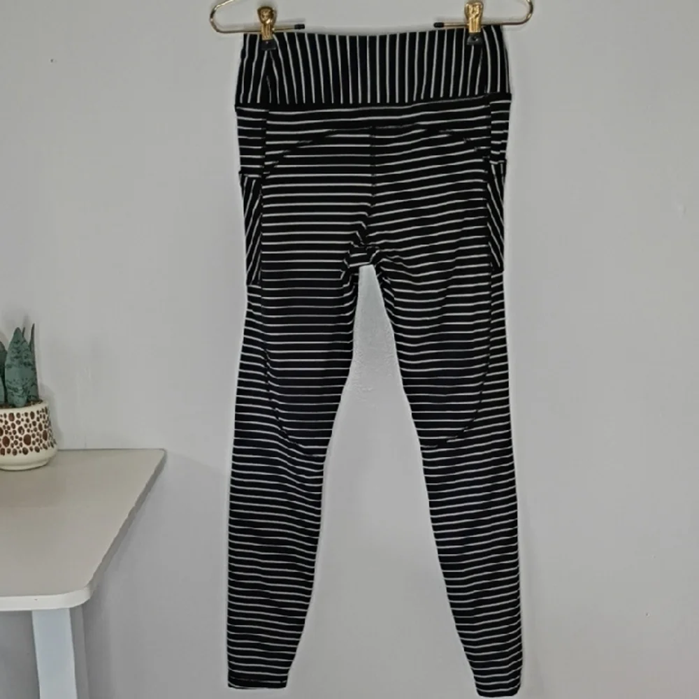 Avia Stripe Contender Tight Striped Leggings Women's Size Small Athletic Workout - Picture 7 of 9